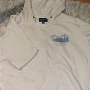 American Eagle light yellow sweatshirt